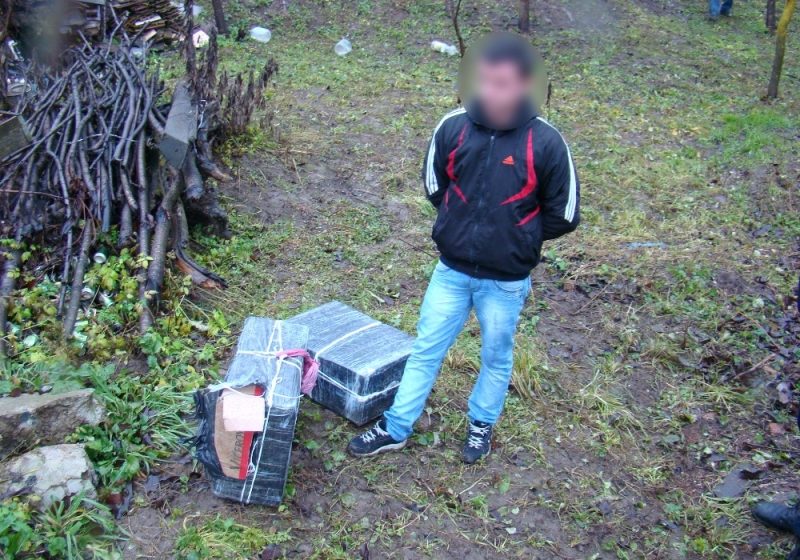 Maramureş: Contrabandist ascuns în afumătoare Maramureş: Contrabandist ascuns în afumătoare