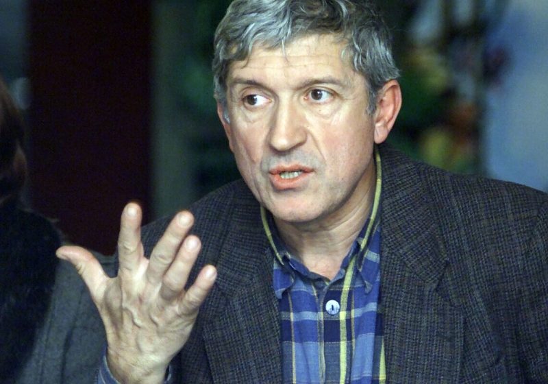 Senatul a luat act de încetarea mandatului de senator al lui Mircea Diaconu