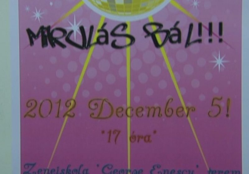 Sighet: Elevii Liceului Leöwey Klára orgnizează "MIKULÁS BÁL"