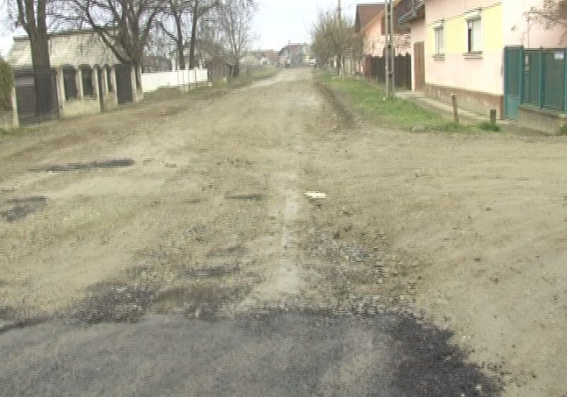 SIGHET: Lucrările de pe strada Pandurilor sistate până la primăvară