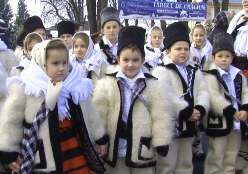 SIGHET: Prichindeii de la peste douăzeci de grădniţe din Maramureşul Istoric ne vor vesti apropierea Sfintelor Sărbători de iarnă