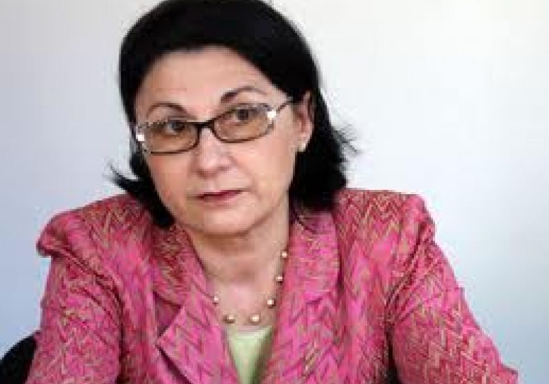 Andronescu: Resping acuzaţiile mincinoase ale PDL legate de OUG privind diplomele educatorilor
