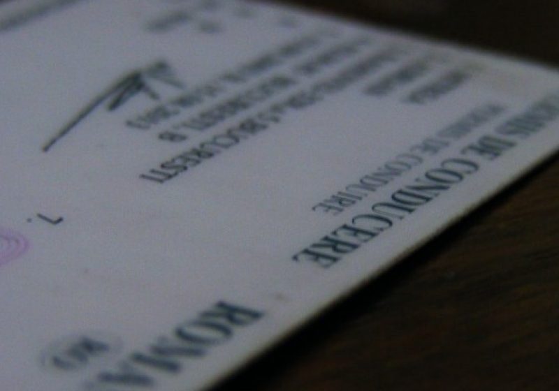 Peste 8.000 de şoferi cu permise valabile încă cel puţin şapte ani au cerut schimbarea documentelor