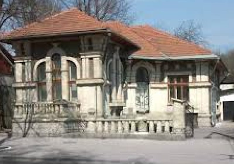 Guvernul îşi va angaja răspunderea, până în aprilie, pentru restituirea proprietăţilor