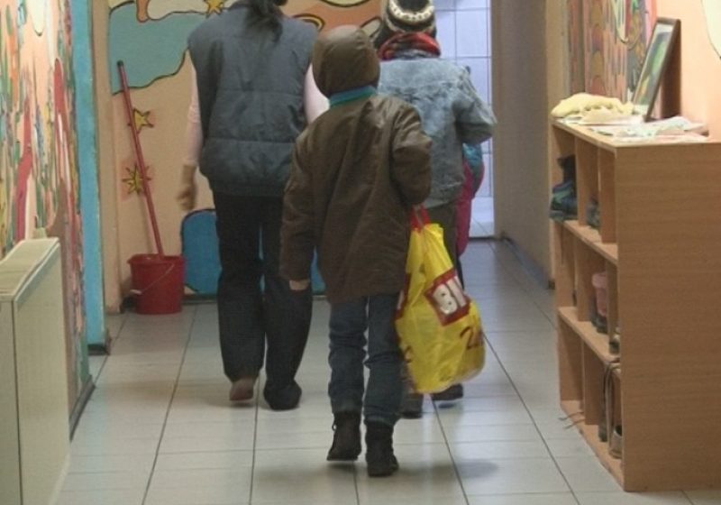 ACTUALIZARE: Cei doi minori  abuzaţi fizic din Vişeu de Sus au fost aduşi la Sighet