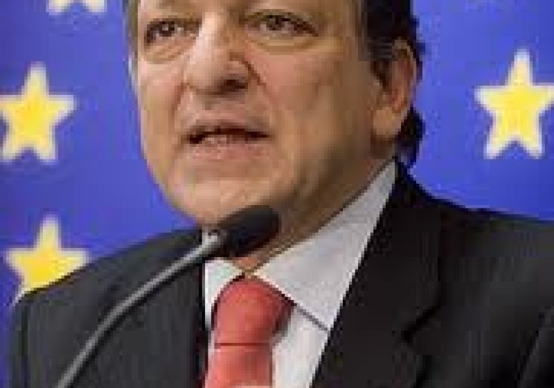 Barroso cere ca la summitul european să se dea un răspuns celor 25 de milioane de şomeri din UE
