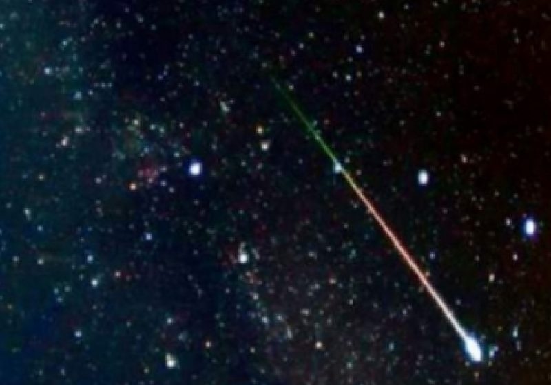 Cel puţin 100 de persoane rănite după ploaia de meteoriţi în estul Rusiei