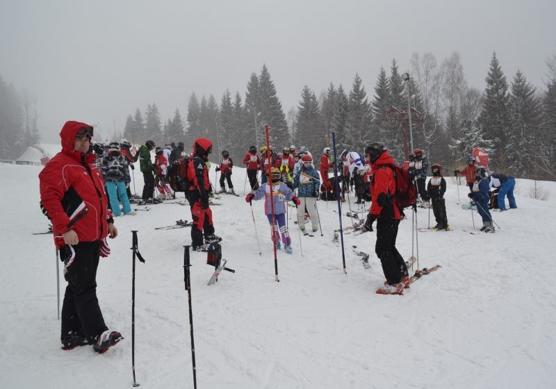 S-a încheiat Concursul Naţional al Sporturilor de Iarnă “Trofeul Gutâi” de la Cavnic – Iată clasamentul final S-a încheiat Concursul Naţional al Sporturilor de Iarnă “Trofeul Gutâi” de la Cavnic – Iată clasamentul final