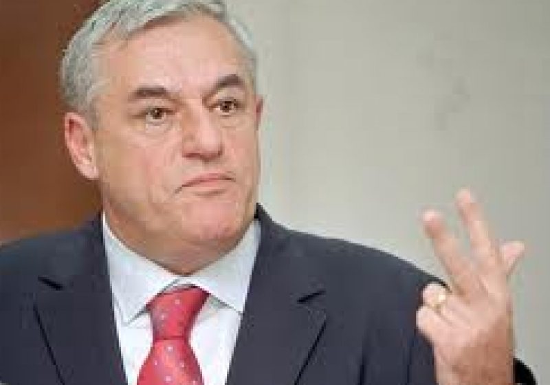Guvernul achită alte 16 milioane euro pentru exproprieri la drumuri. Vor primi bani Dan Ioan Popescu, Dăianu şi Videanu Guvernul achită alte 16 milioane euro pentru exproprieri la drumuri. Vor primi bani Dan Ioan Popescu, Dăianu şi Videanu