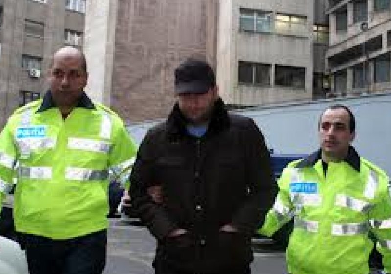 Fraţii Bogdan şi Răzvan Mararu au fost arestaţi Fraţii Bogdan şi Răzvan Mararu au fost arestaţi
