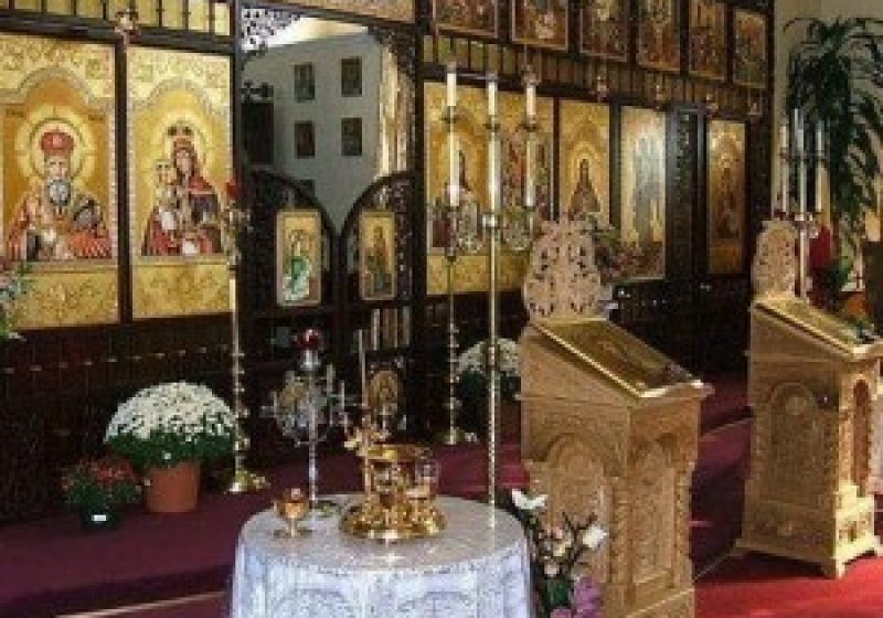 Maramureş: Furt din Casa Domnului. Mai multe obiecte de cult au fost răvăşite de un beţiv Maramureş: Furt din Casa Domnului. Mai multe obiecte de cult au fost răvăşite de un beţiv