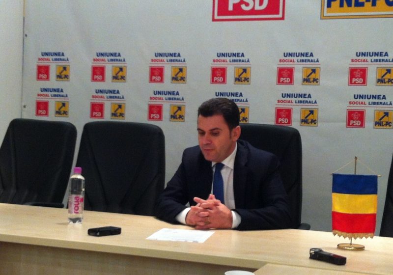 Baia Mare: Mircea Dolha critică decizia autorităţilor locale băimărene de a accesa un credit bancar