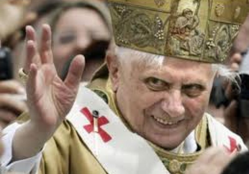 PAPA BENEDICT AL XVI-LEA DEMISIONEAZĂ începând cu 28 februarie