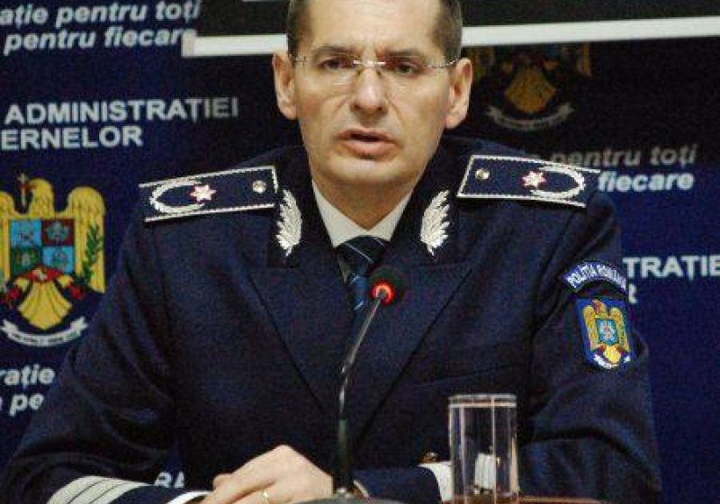 Petre Tobă: Infracţionalitatea a scăzut cu 5,6%. E pentru prima dată după 9 ani când criminalitatea scade Petre Tobă: Infracţionalitatea a scăzut cu 5,6%. E pentru prima dată după 9 ani când criminalitatea scade