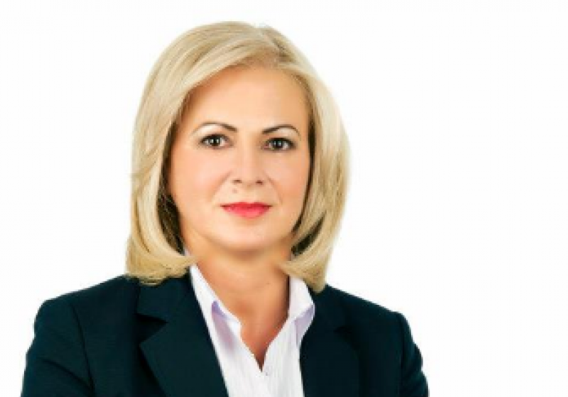 Deputatul Cornelia Negrut "a rupt-o" cu secretarul general al PC Maramures