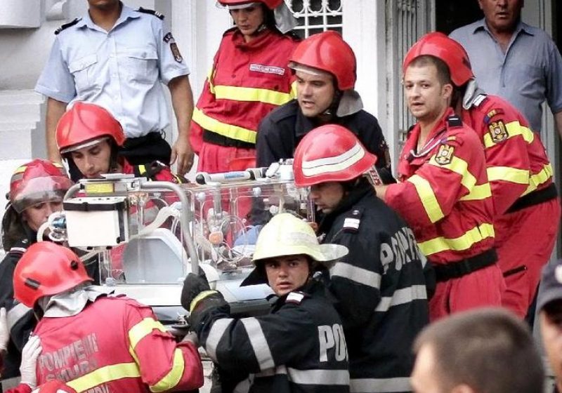 REPORTAJ: Supravieţuitorii incendiului de la maternitatea Giuleşti cresc normal. Maratonul tratamentului continuă –