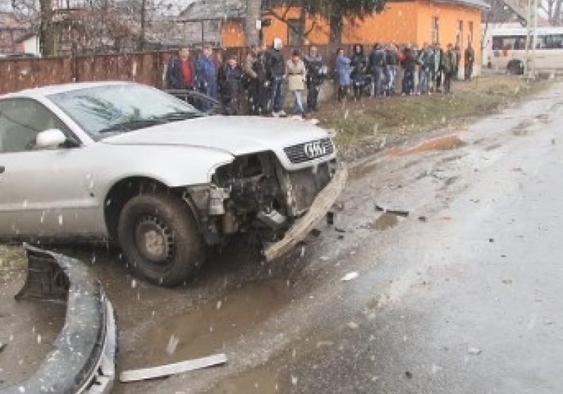 SIGHET:ACTUALIZARE: Impact dur între două autoturisme soldat cu o victimă SIGHET:ACTUALIZARE: Impact dur între două autoturisme soldat cu o victimă