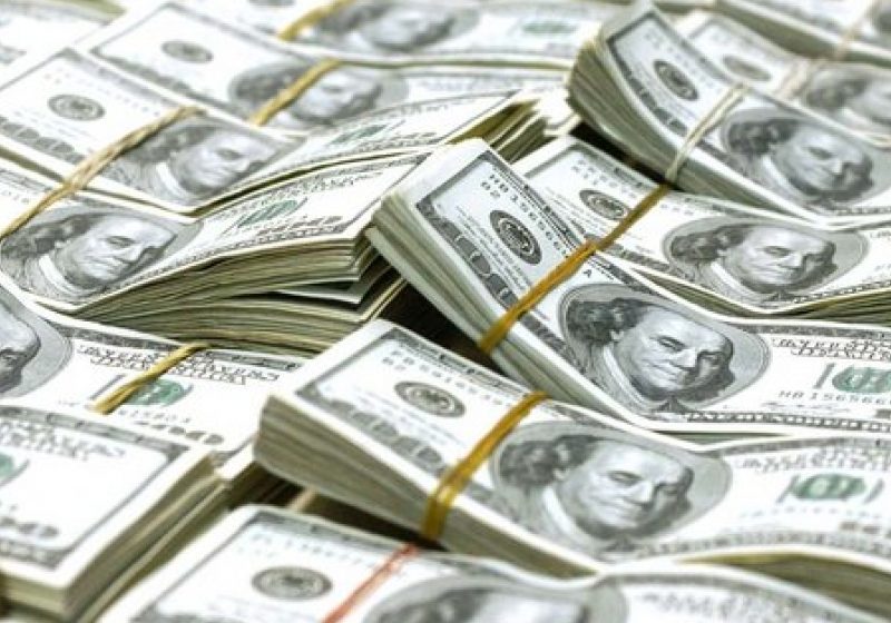 SUA: FRAUDĂ de 200 milioane dolari cu carduri de credit false. Banii au ajuns şi în România