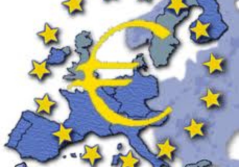 Ţările de la periferia continentului continuă să creadă în Europa, în pofida crizei din Cipru