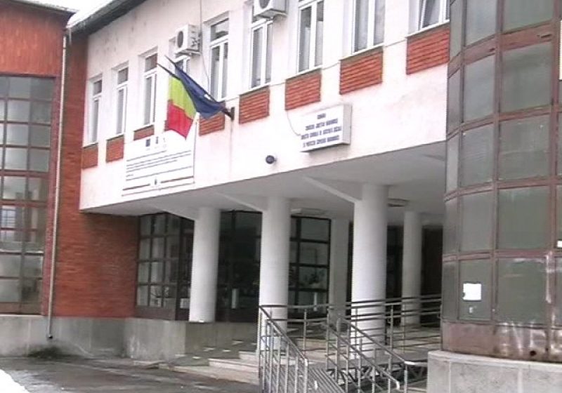 Baia Mare: SCENARIU – Minora care susţinea că a fost agresată sexual de tatăl său este virgină Baia Mare: SCENARIU – Minora care susţinea că a fost agresată sexual de tatăl său este virgină