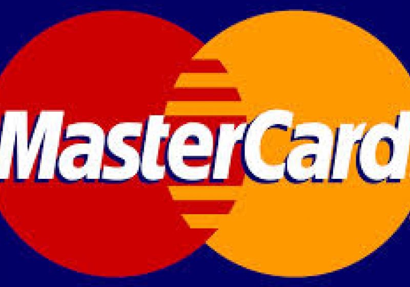 Deţinătorii de carduri MasterCard vor putea efectua plăţi mobile de pe smartphone-uri. Cum funcţionează aplicaţia necesară Deţinătorii de carduri MasterCard vor putea efectua plăţi mobile de pe smartphone-uri. Cum funcţionează aplicaţia necesară