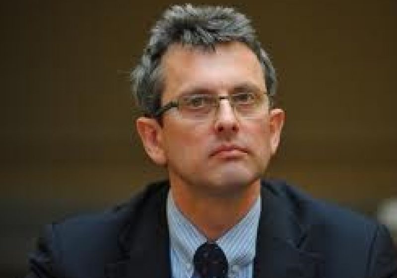 Economistul şef al BNR: Românii plătesc cele mai mari rate bancare din Europa în raport cu venitul disponibil