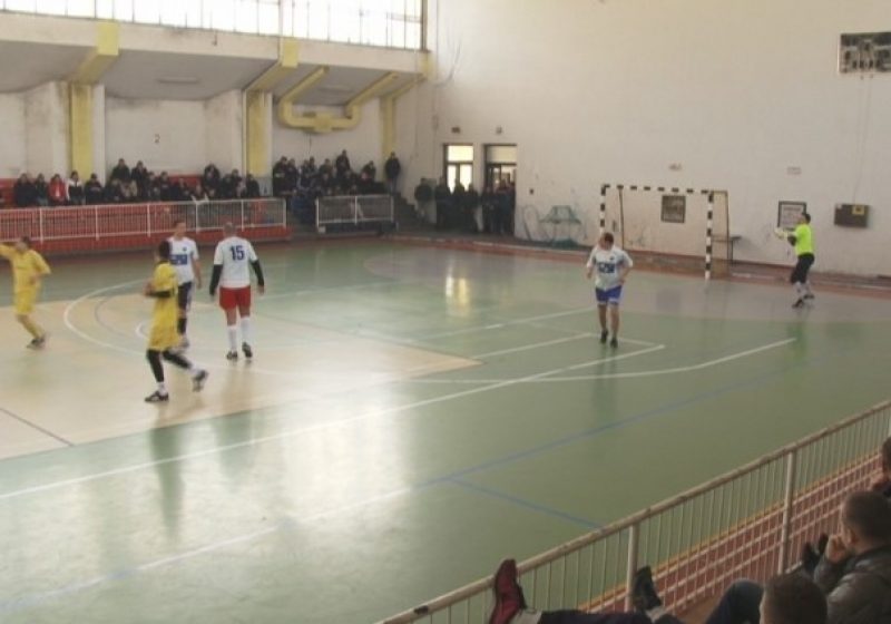 SIGHET: Lupta stransa pentru titlu pana in ultimul minut in campionatul de fotbal in sala Arena! SIGHET: Lupta stransa pentru titlu pana in ultimul minut in campionatul de fotbal in sala Arena!