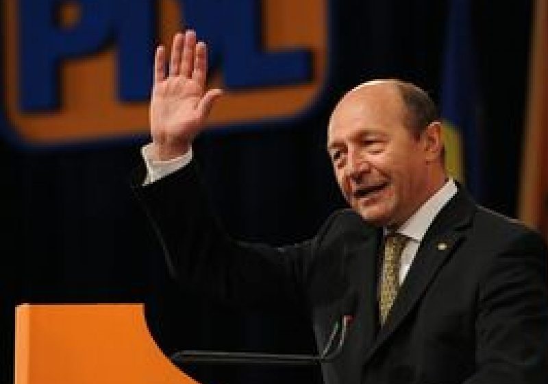 Traian Băsescu: Adio PD, adio PDL