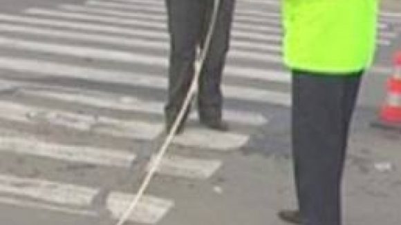VIDEO | Accidentată pe trecerea de pietoni VIDEO | Accidentată pe trecerea de pietoni