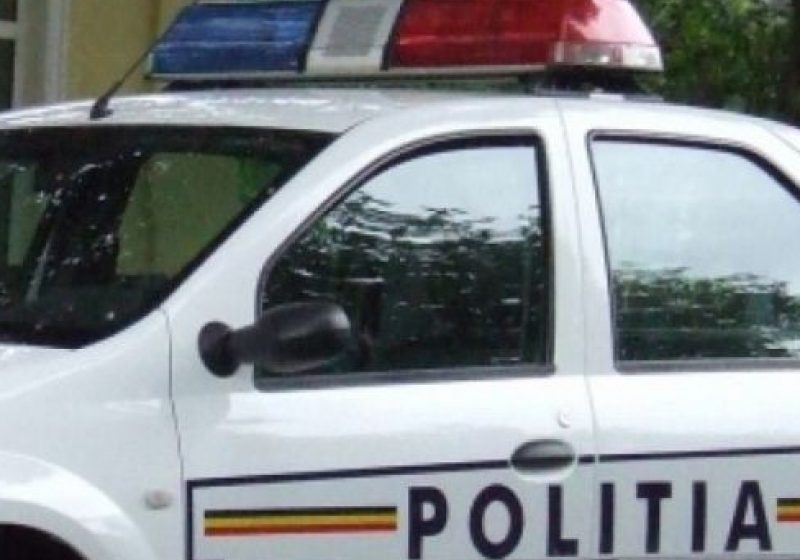 Cinci poliţişti de la Brigada Rutieră a Capitalei, arestaţi preventiv pentru luare de mită Cinci poliţişti de la Brigada Rutieră a Capitalei, arestaţi preventiv pentru luare de mită