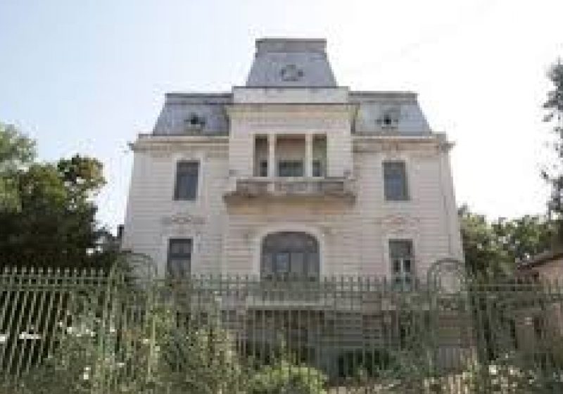 Premierul şi ANRP estimează că numărul cererilor de retrocedare s-ar putea înjumătăţi, în urma noii legi Premierul şi ANRP estimează că numărul cererilor de retrocedare s-ar putea înjumătăţi, în urma noii legi