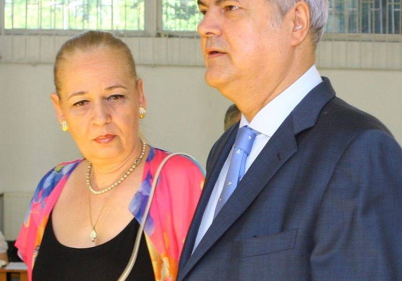 DOSARUL ZAMBACCIAN: Judecarea contestaţiilor, amânată pentru 13 mai la cererea soţilor Năstase
