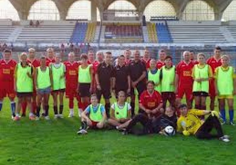 Fetele de la Independenţa debutează mâine în barajul pentru Superligă Fetele de la Independenţa debutează mâine în barajul pentru Superligă