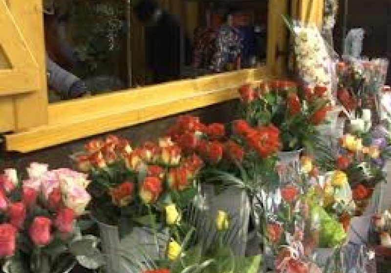 Sighet: Comisarii OPC au luat la "bani mărunţi", florarii din Sighet
