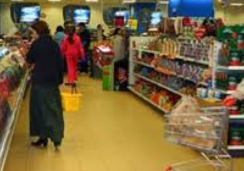 Baia Mare: O băimăreancă a "uitat" să plătească la casă promdusele din poşetă