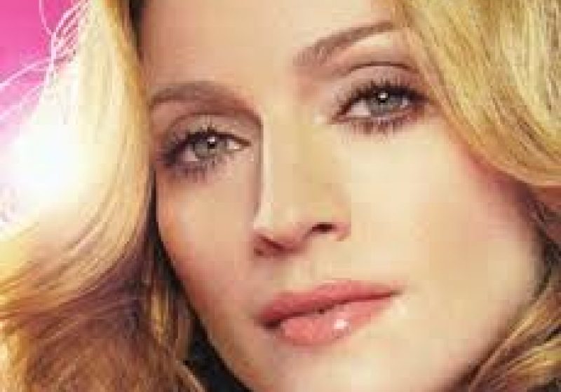 Madonna, acuzată de "muncă ilegală" în timpul concertelor din Rusia