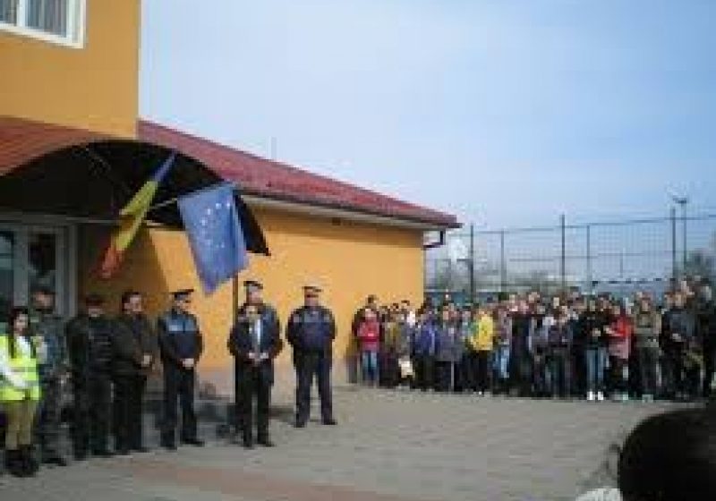„SĂ ŞTII MAI MULTE, SĂ FII MAI BUN!”  alături de jandarmii maramureşeni