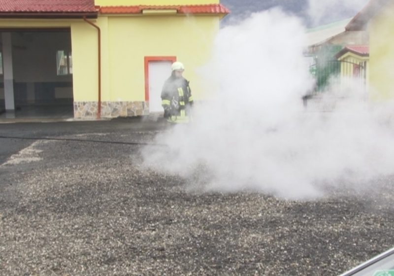 SIGHET: Incendiu la sediul pompierilor din Sighet SIGHET: Incendiu la sediul pompierilor din Sighet