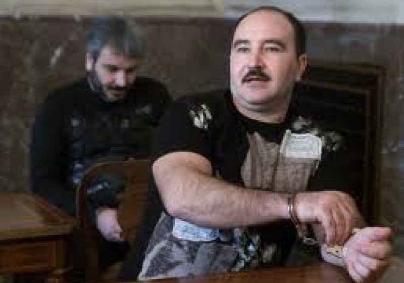 Doi avocaţi de la Baroul Bucureşti, urmăriţi penal pentru favorizarea lui Sile Cămătaru