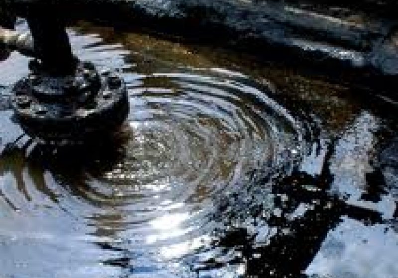 Importurile de ţiţei au crescut cu 5,3%, în primele două luni din 2013 Importurile de ţiţei au crescut cu 5,3%, în primele două luni din 2013