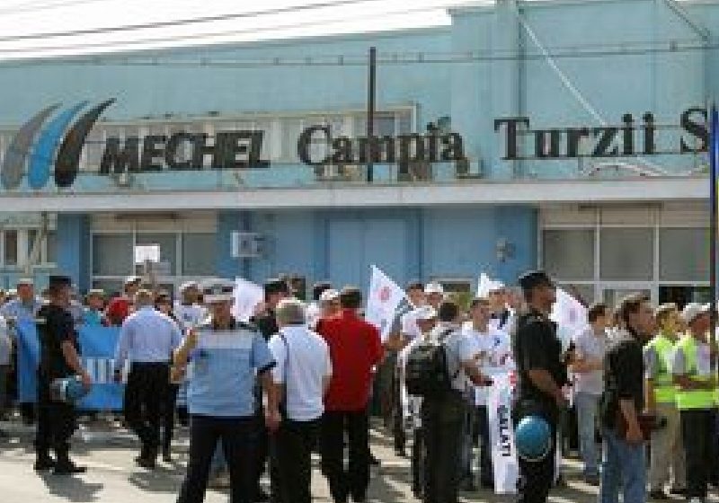 Mechel Câmpia Turzii va relua producţia în aprilie, deşi a cerut insolvenţa în martie