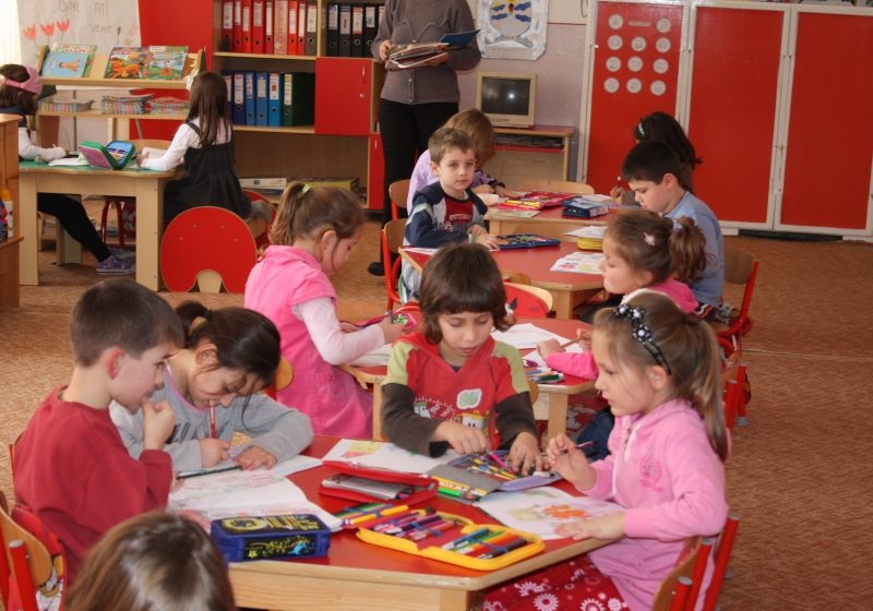 Baia Mare: 300 de clase pregatitoare vor functiona in anul scolar 2013-2014 in judet