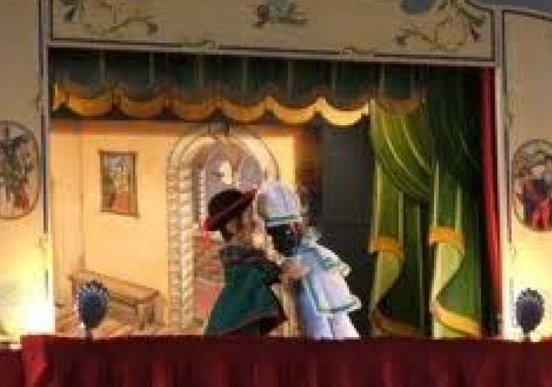 Baia Mare: Spectacol la Teatrul de Papusi