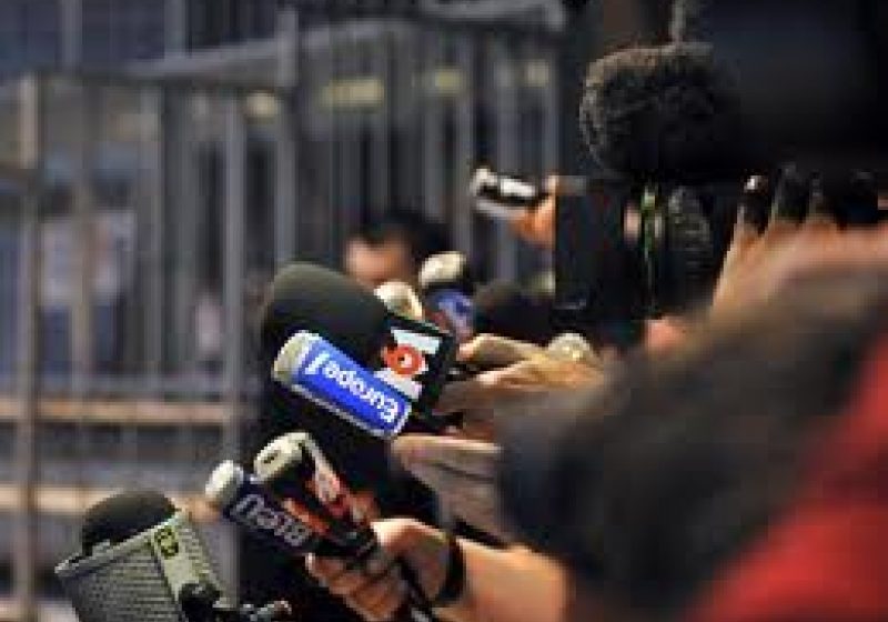 O jurnalistă a unui post de televiziune sirian a fost ucisă în apropiere de Qousseir O jurnalistă a unui post de televiziune sirian a fost ucisă în apropiere de Qousseir