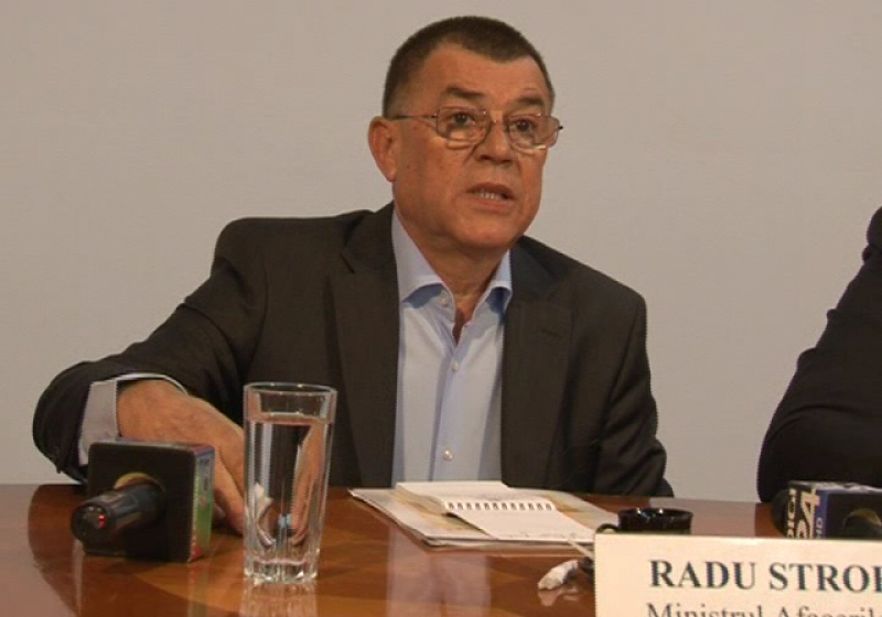 Baia Mare: Situaţia blocului M.A.I. lăsat în paragină, în atenţia ministrului Radu Stroe