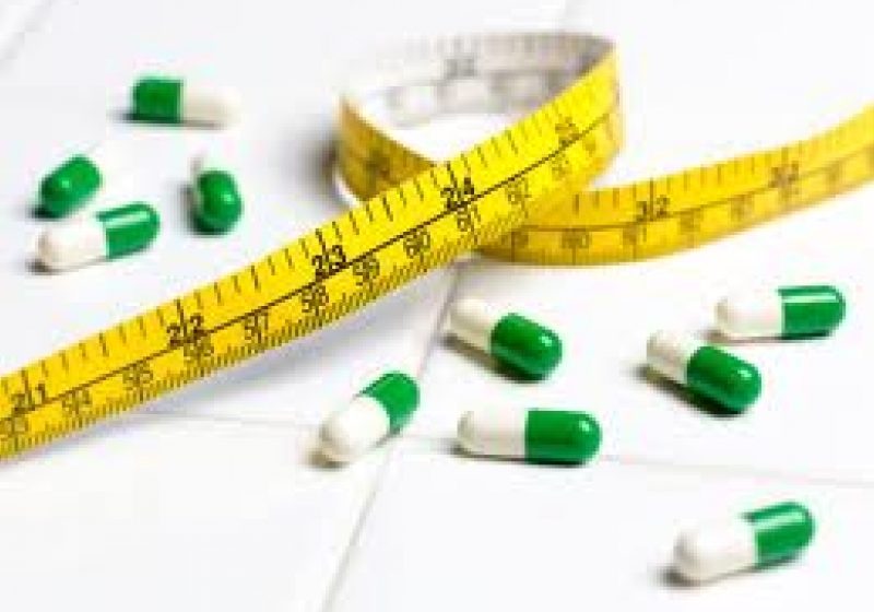 Un produs de slăbit ce se vinde în România conţine o substanţă "foarte toxică"