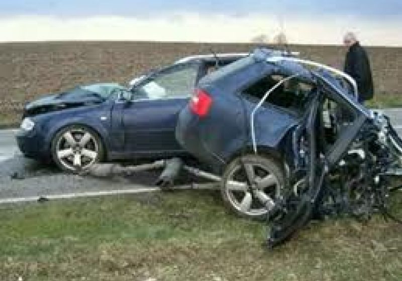 Un mort şi doi răniţi în urma unui ACCIDENT GRAV provocat de un român în Parma Un mort şi doi răniţi în urma unui ACCIDENT GRAV provocat de un român în Parma