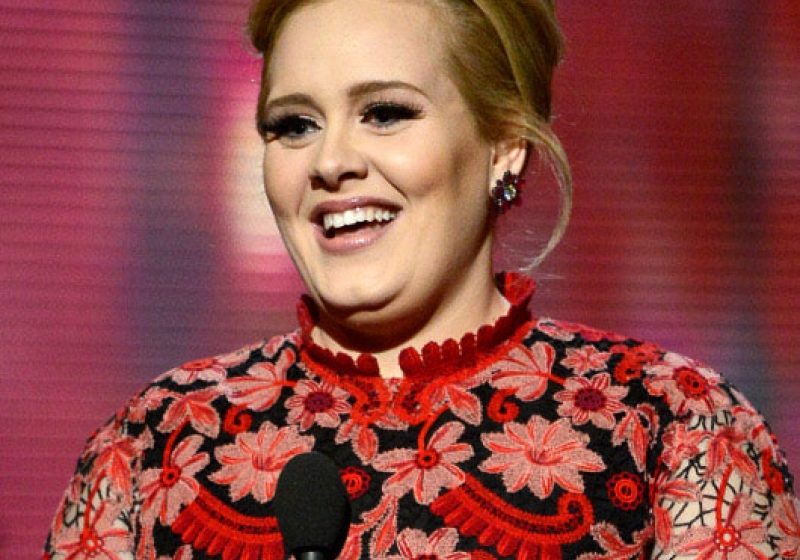 Adele şi-a instalat geamuri antiglonţ în noua casă Adele şi-a instalat geamuri antiglonţ în noua casă