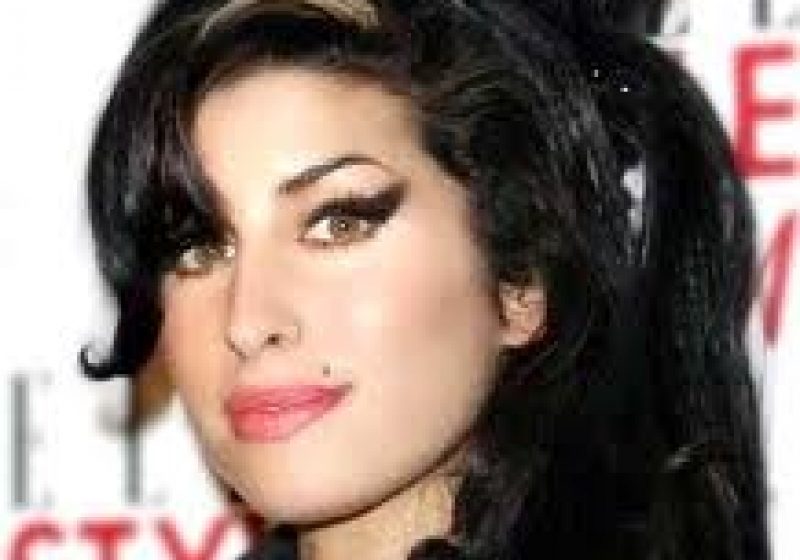 ADEVĂRUL morţii lui Amy Winehouse, spus de fratele ei