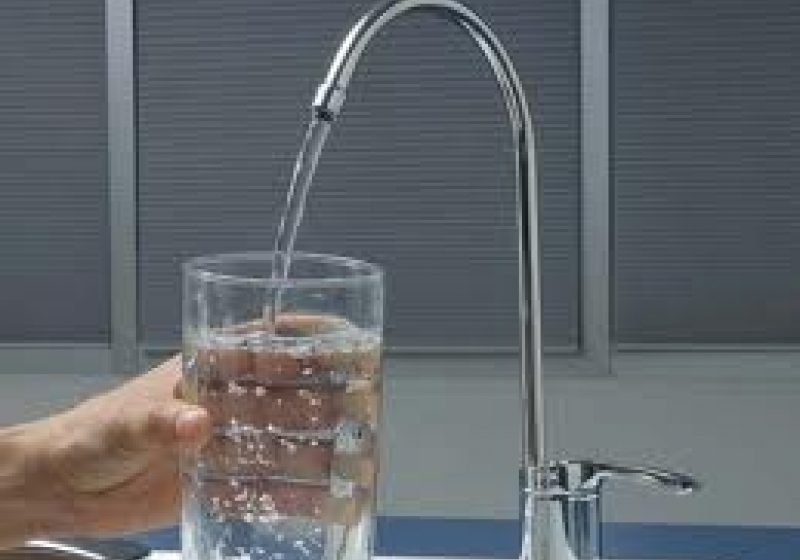 Baia Mare: Apa potabilă va fi oprită azi pe mai multe străzi până la ora 16.00